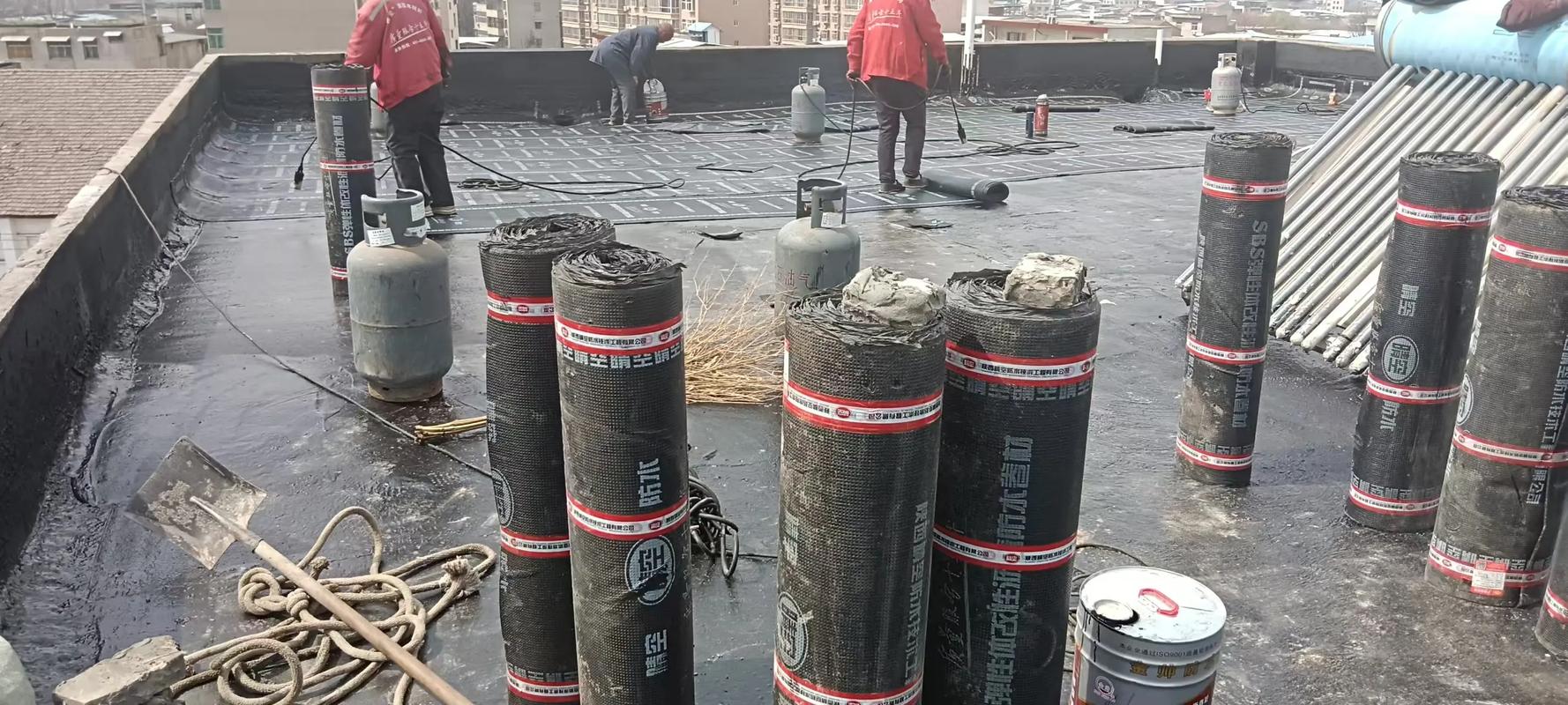 富平縣農(nóng)機飯店專業(yè)防水施工 保障建筑安全，提升服務(wù)品質(zhì)